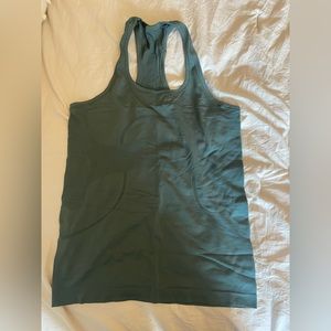 Lululemon shirt